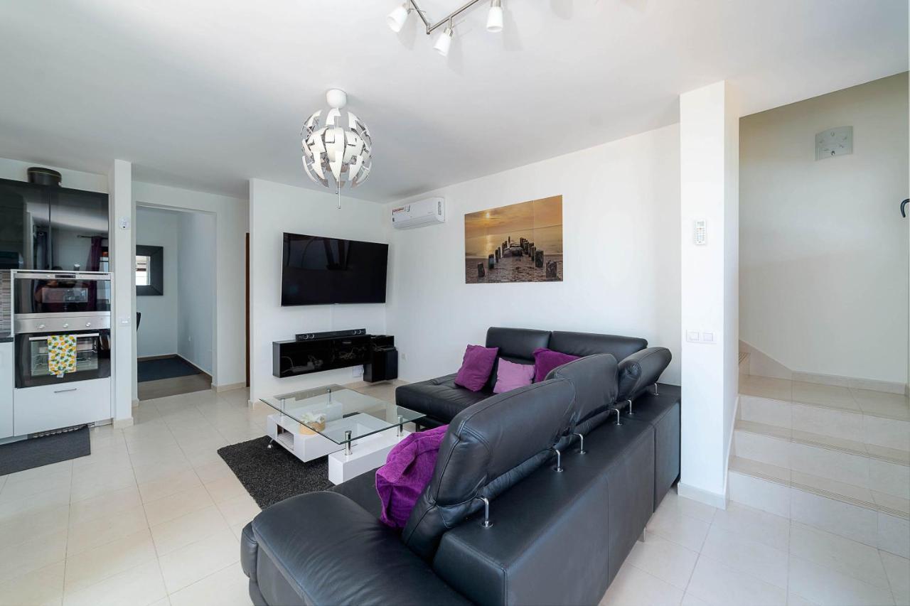 Vv Misy By Hh Villa Playa Blanca  Exteriör bild